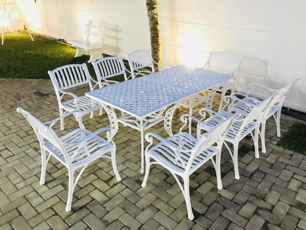 Royal White Tourist Rest Otel Anuradhapura Dış mekan fotoğraf